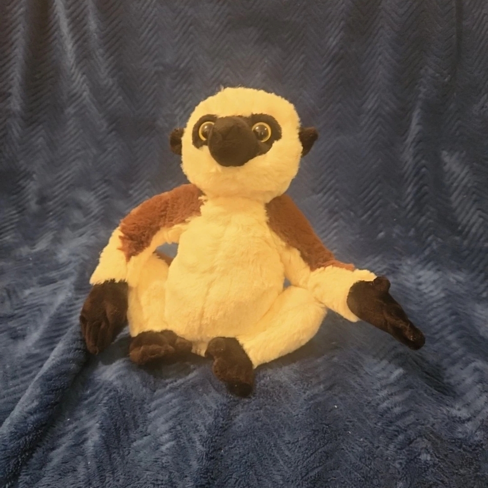 Sifaka WebkinzCuddly Lemur Plush Toy - Cream and Brown